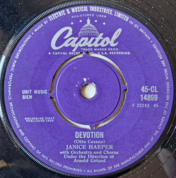 Janice Harper - In Time | Capitol Records (45-CL 14899) - 2