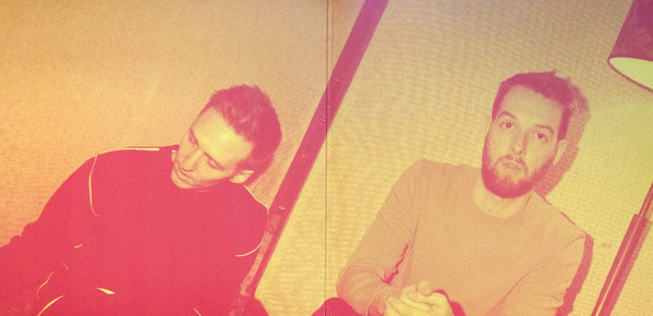Honne - Love Me / Love Me Not | Atlantic Records UK (0190295637118) - 3 Honne - Love Me / Love Me Not | Atlantic Records UK (0190295637118) - 3
