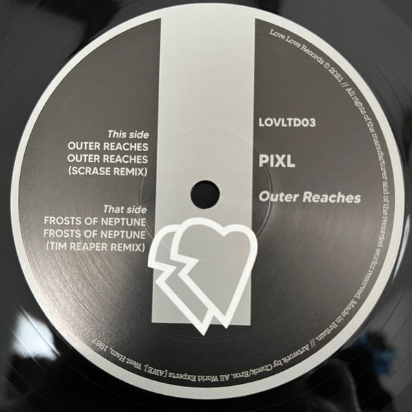Pixl23 - Outer Reaches | Love Love Records (LOVLTD03)