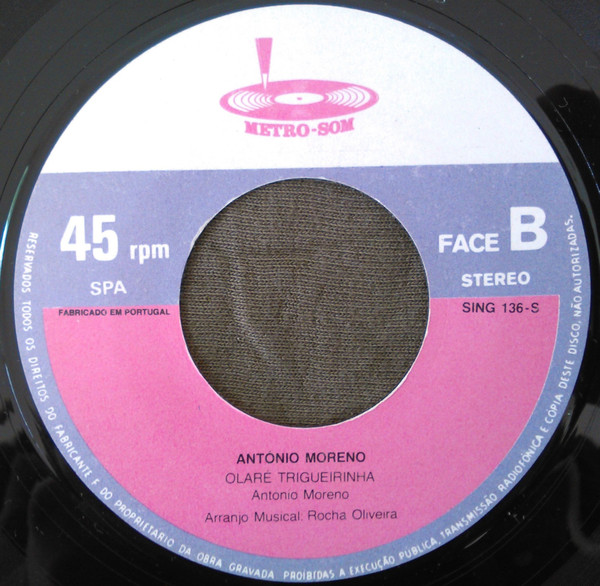 António Moreno - Ao Peito Trago Uma Rosa | Metro-Som (Sing 136-S) - 3