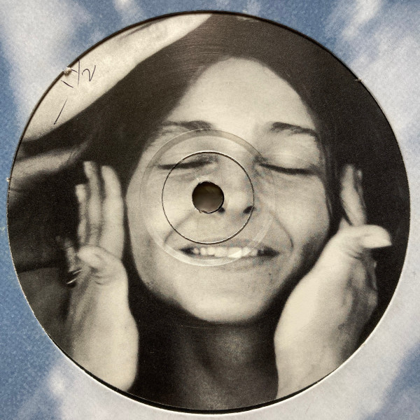 Fretless AZM - Facial Expressions | Holistic Recordings (HOL 16) - 2 Fretless AZM - Facial Expressions | Holistic Recordings (HOL 16) - 2