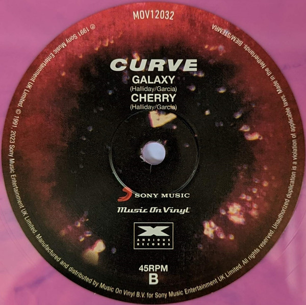 Curve - Cherry | Music On Vinyl (MOV12032) - 4 Curve - Cherry | Music On Vinyl (MOV12032) - 4