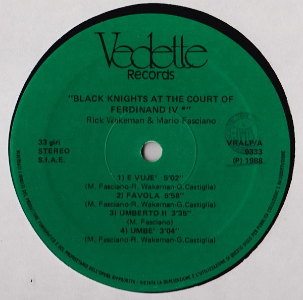 Rick Wakeman & Mario Fasciano - Black Knights At The Court Of Ferdinand IV ° | Vedette Records (VRALP 9333) - 3