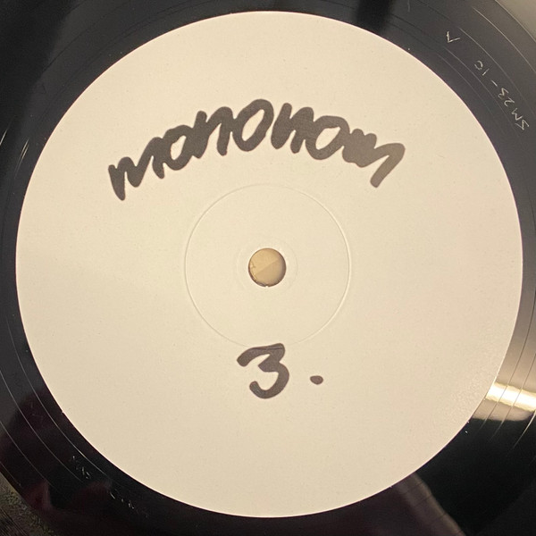 Robbert Mononom - Mononom III | Sound Metaphors 23 (SM23-10) - main Robbert Mononom - Mononom III | Sound Metaphors 23 (SM23-10) - main