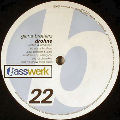 Giana Brotherz - Drohne / Jump 'n Run | Basswerk (basswerk 22)