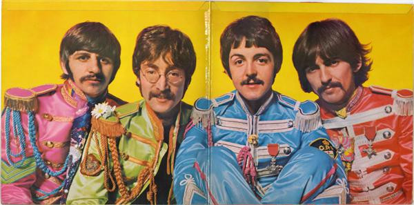 The Beatles - Sgt. Pepper's Lonely Hearts Club Band | Parlophone (PCS 7027) - 2 The Beatles - Sgt. Pepper's Lonely Hearts Club Band | Parlophone (PCS 7027) - 2