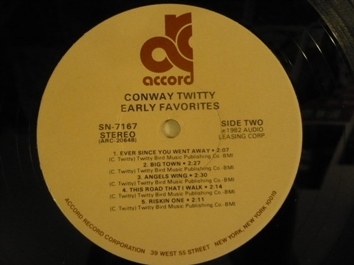 Conway Twitty - Early Favorites | Accord (SN-7167) - 4
