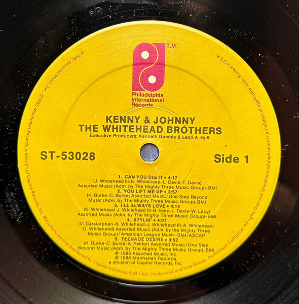 Whitehead Bros. - Kenny And Johnny The Whitehead Brothers | Philadelphia International Records (ST-53028) - 3