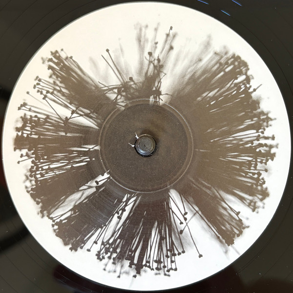 Four Tet - Into Dust (Still Falling) | XL Recordings (XL1554T) - 4 Four Tet - Into Dust (Still Falling) | XL Recordings (XL1554T) - 4