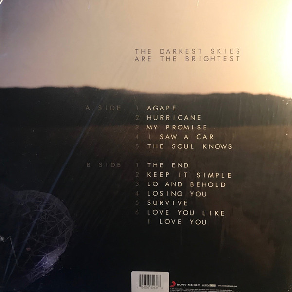 Anneke van Giersbergen - The Darkest Skies Are The Brightest | Inside Out Music (IOMLP 577) - 2 Anneke van Giersbergen - The Darkest Skies Are The Brightest | Inside Out Music (IOMLP 577) - 2