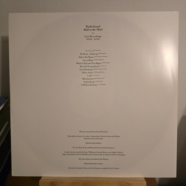 Radiohead - Hail To The Thief (Live Recordings 2003-2009) | XL Recordings (XL1563LPE) - 4 Radiohead - Hail To The Thief (Live Recordings 2003-2009) | XL Recordings (XL1563LPE) - 4