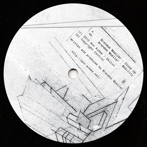 Brendon Moeller - Close Up | Ann Aimee (ann012)