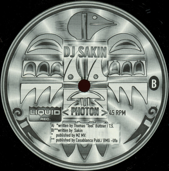 Tool & DJ Sakin - Photon Tracks | Liquid Rec. (LQ 026-6) - 2 Tool & DJ Sakin - Photon Tracks | Liquid Rec. (LQ 026-6) - 2