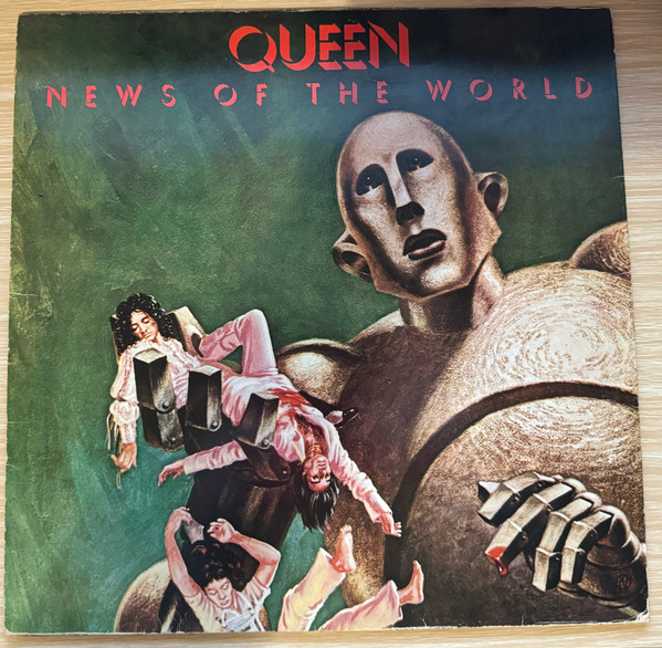 Queen - News Of The World | EMI (8E 072 60033)