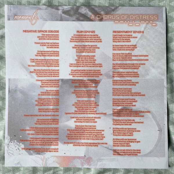 Memento. - A Chorus Of Distress | The Coming Strife Records (TCS 064) - 4