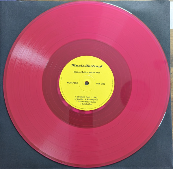 Desmond Dekker & The Aces - 007 Shanty Town | Music On Vinyl (MOVLP2347) - 3 Desmond Dekker & The Aces - 007 Shanty Town | Music On Vinyl (MOVLP2347) - 3