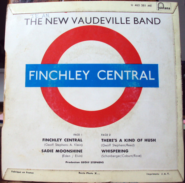The New Vaudeville Band - Finchley Central | Fontana (465 381 ME) - 2