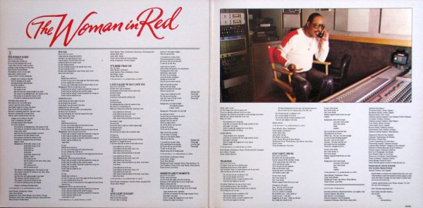 Stevie Wonder - The Woman In Red (Selections From The Original Motion Picture Soundtrack) | Motown (M 6108) - 2 Stevie Wonder - The Woman In Red (Selections From The Original Motion Picture Soundtrack) | Motown (M 6108) - 2