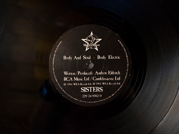 The Sisters Of Mercy - Body And Soul | Merciful Release (229 24-9362-0) - 3