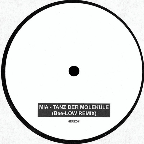 MIA. - Tanz Der Moleküle (Bee-Low Remix) | Not On Label (MIA.) (HERZ001)