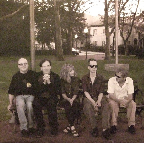 The Feelies - Here Before | Bar/None Records (BRNLP204) - 3 The Feelies - Here Before | Bar/None Records (BRNLP204) - 3