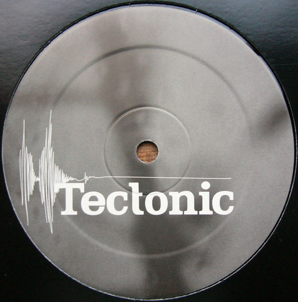 2562 - Techno Dread / Enforcers | Tectonic (TEC020) - 2 2562 - Techno Dread / Enforcers | Tectonic (TEC020) - 2