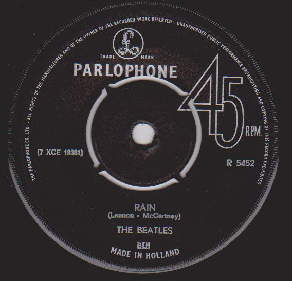 The Beatles - Paperback Writer / Rain | Parlophone (R 5452) - 3