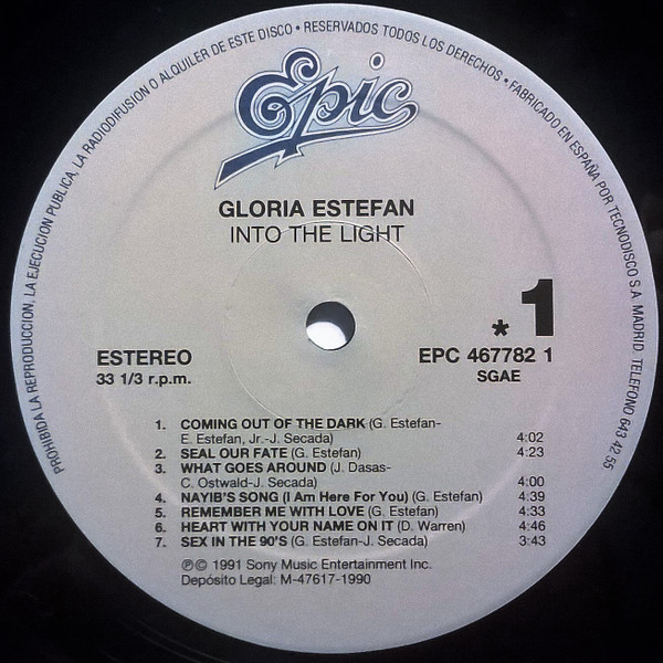 Gloria Estefan - Into The Light | Epic (EPC 467782 1) - 3