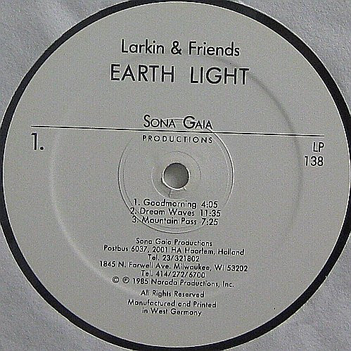 Larkin & Friends - Earth Light | Sona Gaia Productions (LP-138) - 3