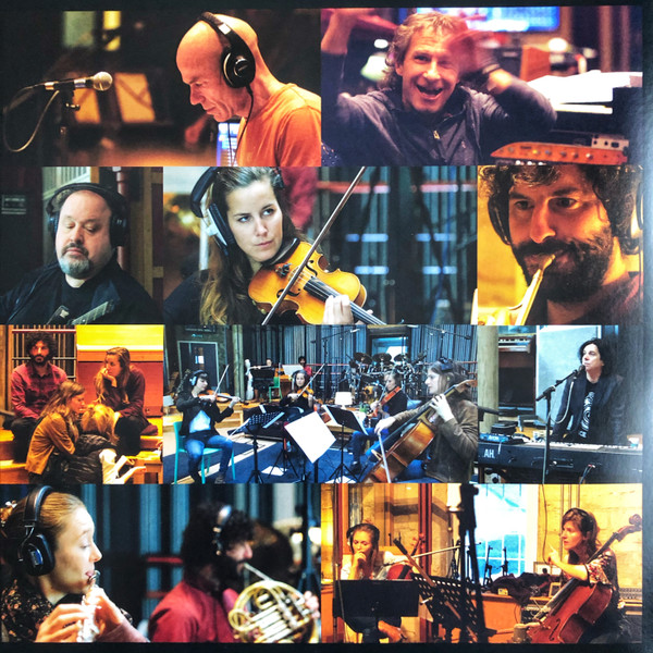 Marillion - With Friends From The Orchestra | Ear Music (0214552EMU) - 3 Marillion - With Friends From The Orchestra | Ear Music (0214552EMU) - 3