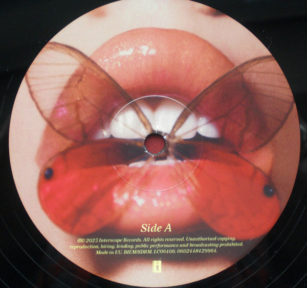 Kali Uchis - Red Moon In Venus | Interscope Records (0602448429964) - 3