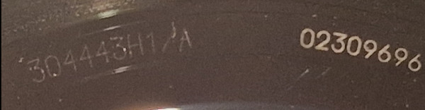 Tom Noble Presents: House Of Spirits - Holding On | Razor-N-Tape (RNT45-015) - 3 Tom Noble Presents: House Of Spirits - Holding On | Razor-N-Tape (RNT45-015) - 3