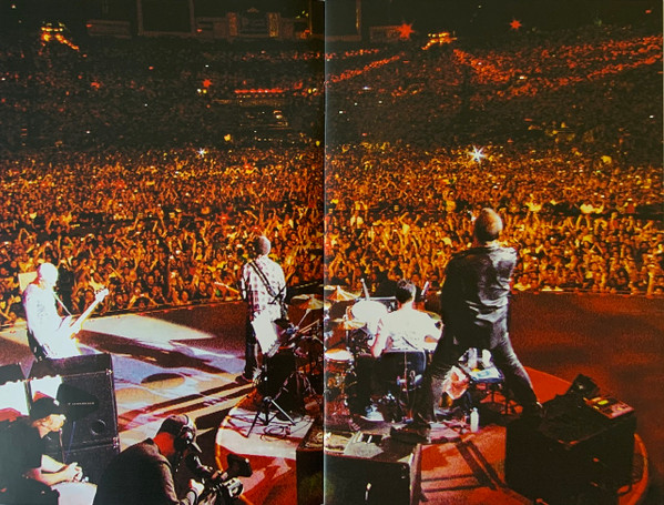 U2 - U2360° At The Rose Bowl | Island Records (0252738134) - 4 U2 - U2360° At The Rose Bowl | Island Records (0252738134) - 4