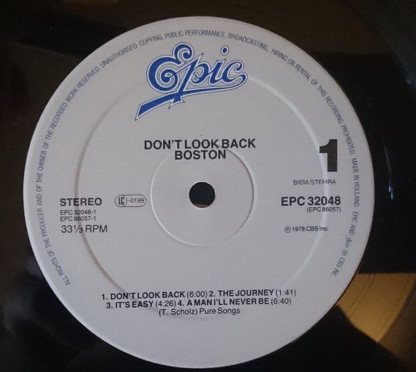 Boston - Don't Look Back | Epic (EPC 32048) - 3
