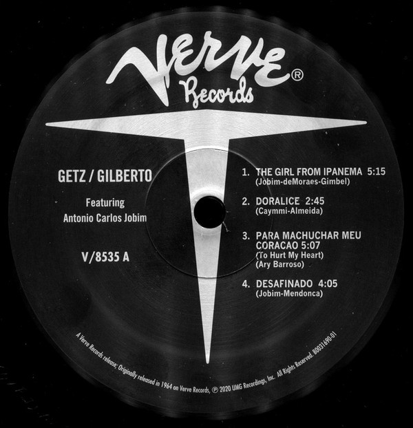 Stan Getz / João Gilberto Featuring Antonio Carlos Jobim - Getz / Gilberto LP | Verve Records (B0031690-01) - 2 Stan Getz / João Gilberto Featuring Antonio Carlos Jobim - Getz / Gilberto LP | Verve Records (B0031690-01) - 2