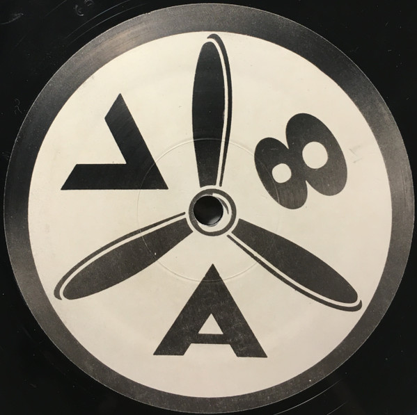 Crooklyn Clan - Eargasmz | AV8 Records (AV13) - 2 Crooklyn Clan - Eargasmz | AV8 Records (AV13) - 2