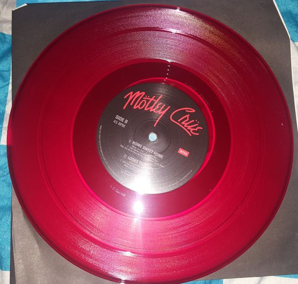 Mötley Crüe - You're All I Need | BMG (538816301) - 3 Mötley Crüe - You're All I Need | BMG (538816301) - 3