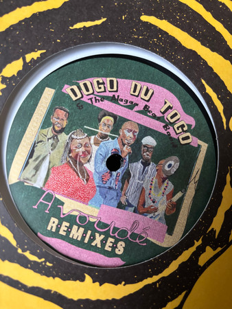 DOGO du Togo & The Alagaa Beat Band - Avoudé Remixes | Sol Power Sound (SOLPS014) - 4 DOGO du Togo & The Alagaa Beat Band - Avoudé Remixes | Sol Power Sound (SOLPS014) - 4