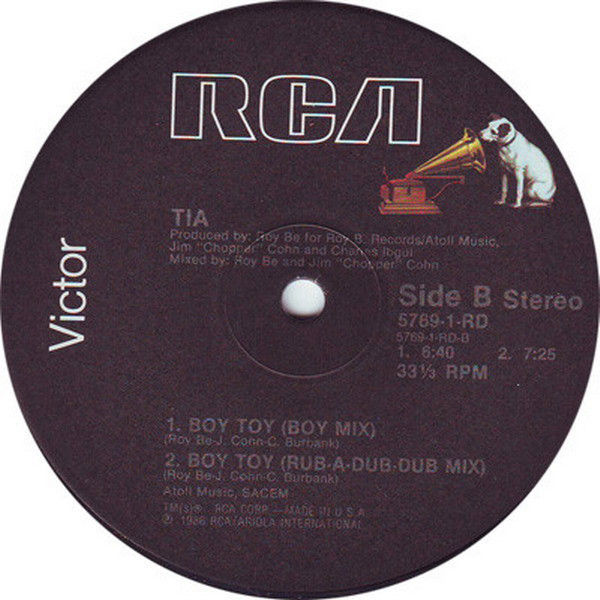 Tia - Boy Toy | RCA Victor (5769-1-RD) - 4