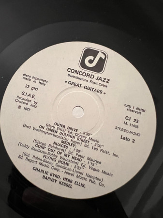 The Great Guitars / Charlie Byrd , Barney Kessel , Herb Ellis - Great Guitars | Concord Jazz (CJ-23) - 3