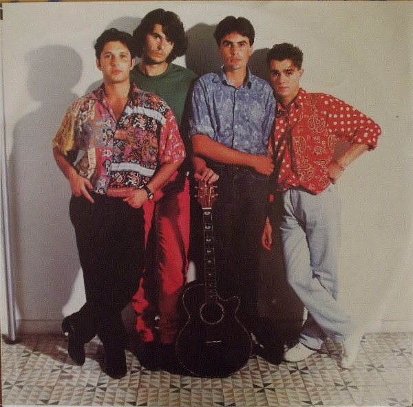 Los Valendas - Turtle Friend | Munster Records (MR-014) - 4 Los Valendas - Turtle Friend | Munster Records (MR-014) - 4