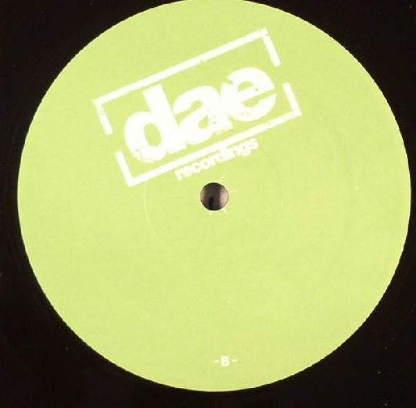 DJ MFR - Salsa | Dae Recordings (dae 008) - 2 DJ MFR - Salsa | Dae Recordings (dae 008) - 2