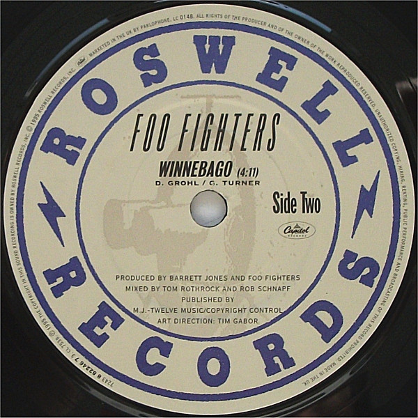 Foo Fighters - This Is A Call | Roswell Records (7243 8 82246 7 3) - 4 Foo Fighters - This Is A Call | Roswell Records (7243 8 82246 7 3) - 4