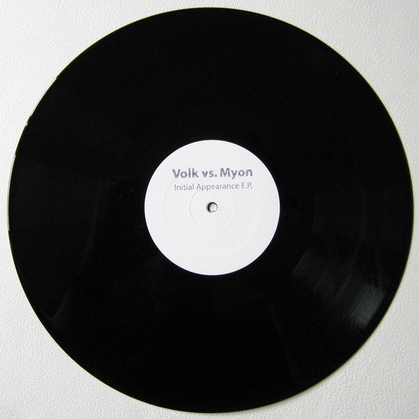 Johannes Volk vs. Myon - Initial Appearance E.P. | Heliocentric Music (HEM-3) - 3
