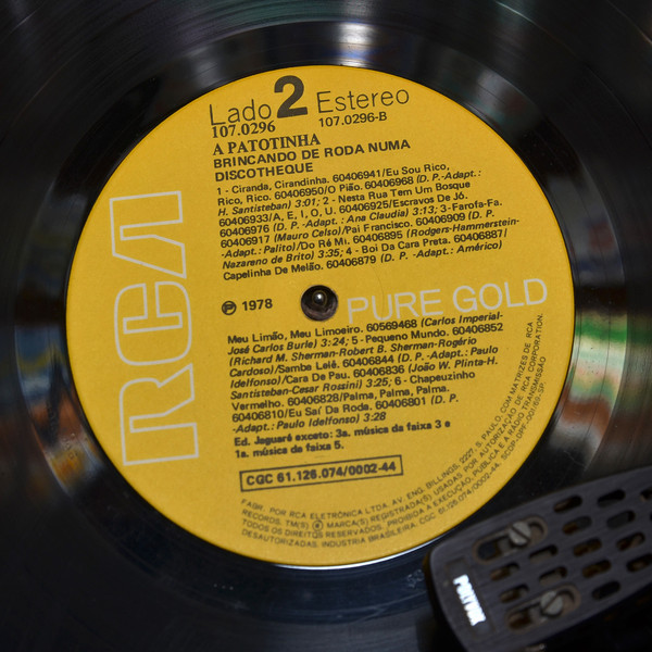 A Patotinha - Brincando De Roda Numa Discotheque | RCA Pure Gold (107.0296) - 4