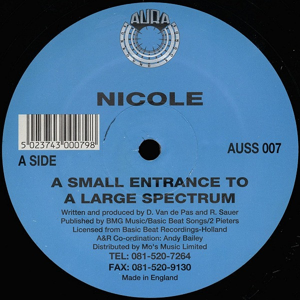 Nicole - A Small Entrance To A Large Spectrum | Aura Surround Sounds (AUSS 007) - 2