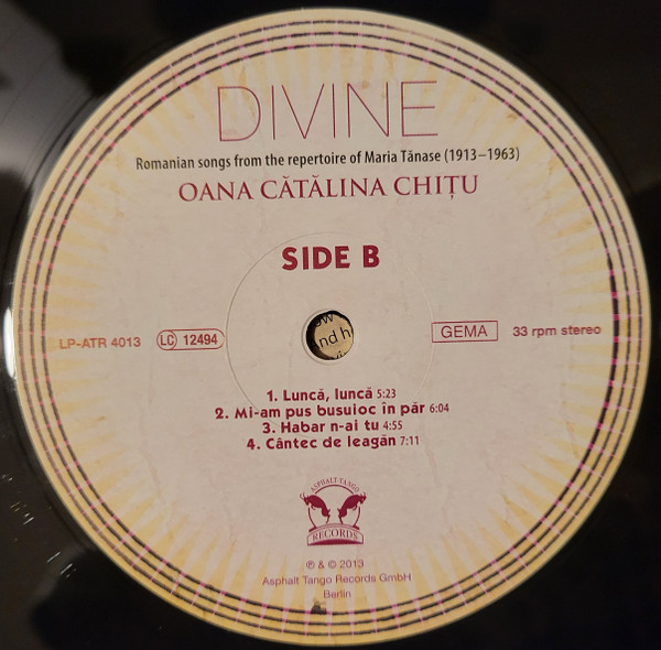 Oana Cătălina Chițu - Divine - Romanian Songs From The Repertoaire Of Maria Tănase (1913 - 1963) | Asphalt Tango Records (LP-ATR 4013) - 4 Oana Cătălina Chițu - Divine - Romanian Songs From The Repertoaire Of Maria Tănase (1913 - 1963) | Asphalt Tango Records (LP-ATR 4013) - 4