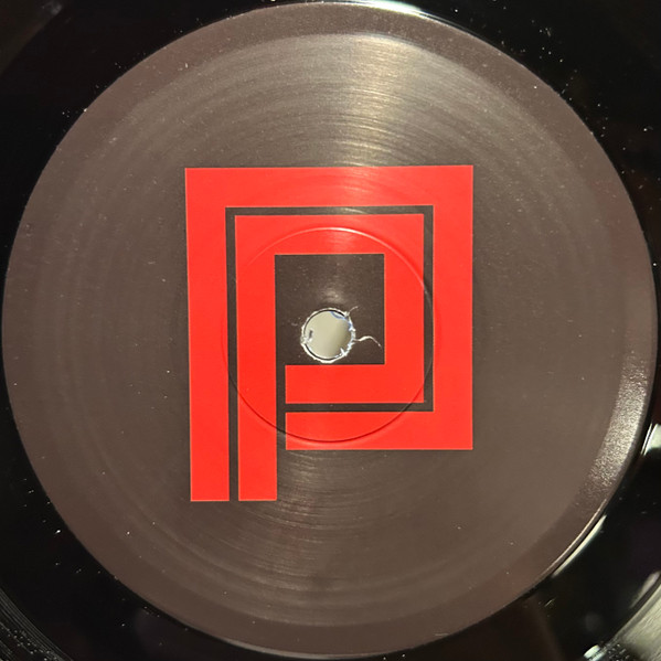 Romeo Louisa - Challenges | Plastik People Recordings (PPR27) - 2 Romeo Louisa - Challenges | Plastik People Recordings (PPR27) - 2