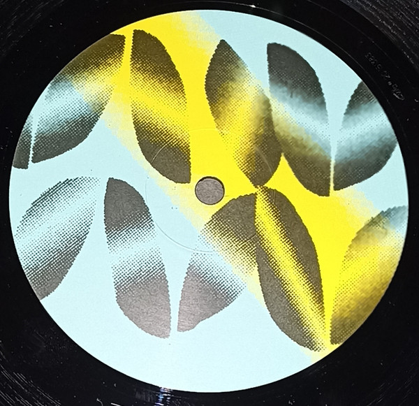 Yvonne Archer - Ain't Nobody | Isle Of Jura (ISLE007) - 4 Yvonne Archer - Ain't Nobody | Isle Of Jura (ISLE007) - 4