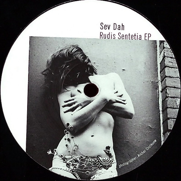 Sev Dah - Rudis Sentetia EP | Komisch (Komisch013) - 2